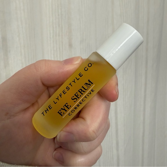 NIB❄️ The Lyfestyle Co. Corrective Eye Serum - Picture 4 of 4